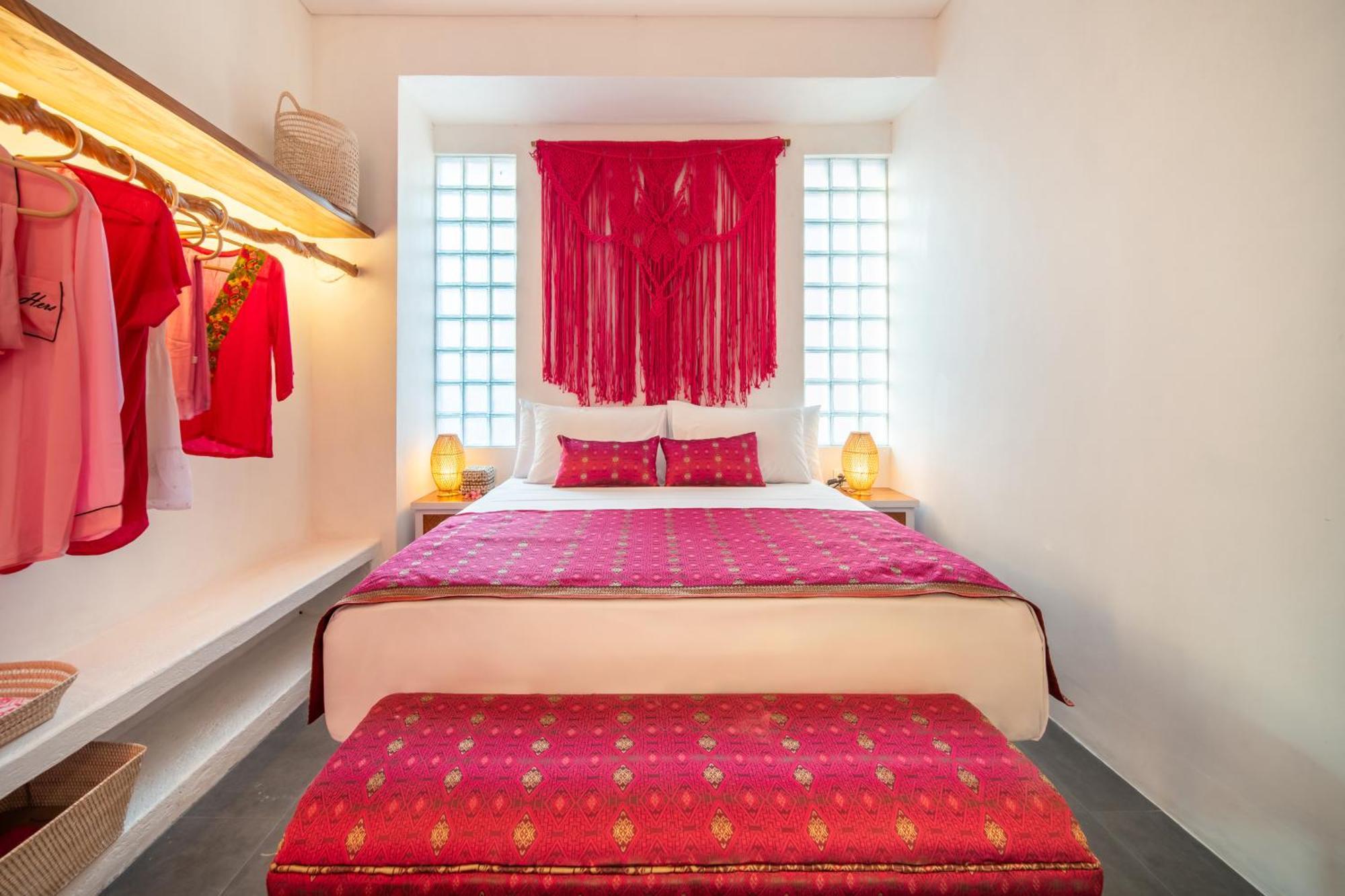Bed and Breakfast Pinkprivate Balangan - For Cool Adults Only à Jimbaran Extérieur photo