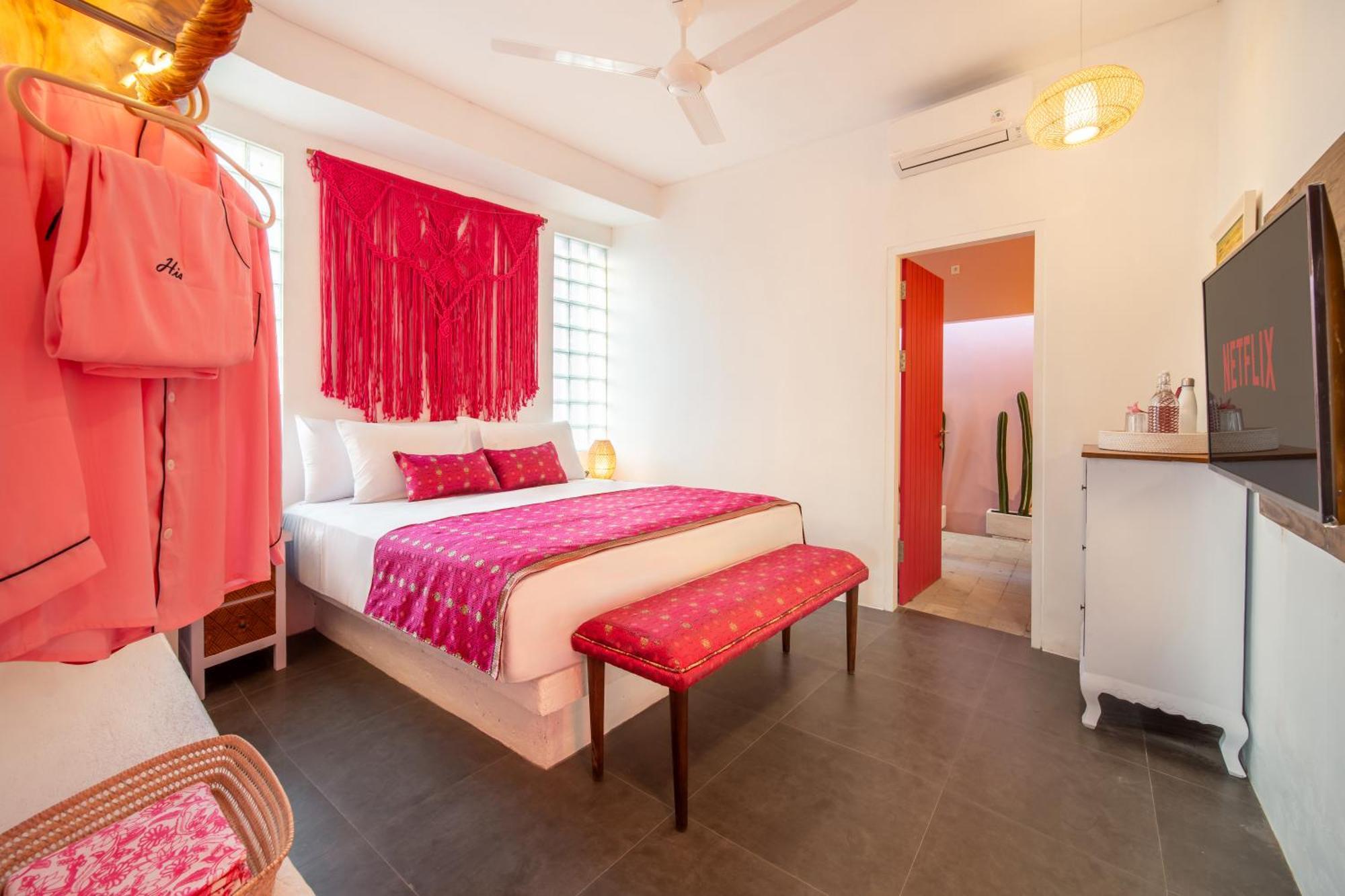 Bed and Breakfast Pinkprivate Balangan - For Cool Adults Only à Jimbaran Extérieur photo
