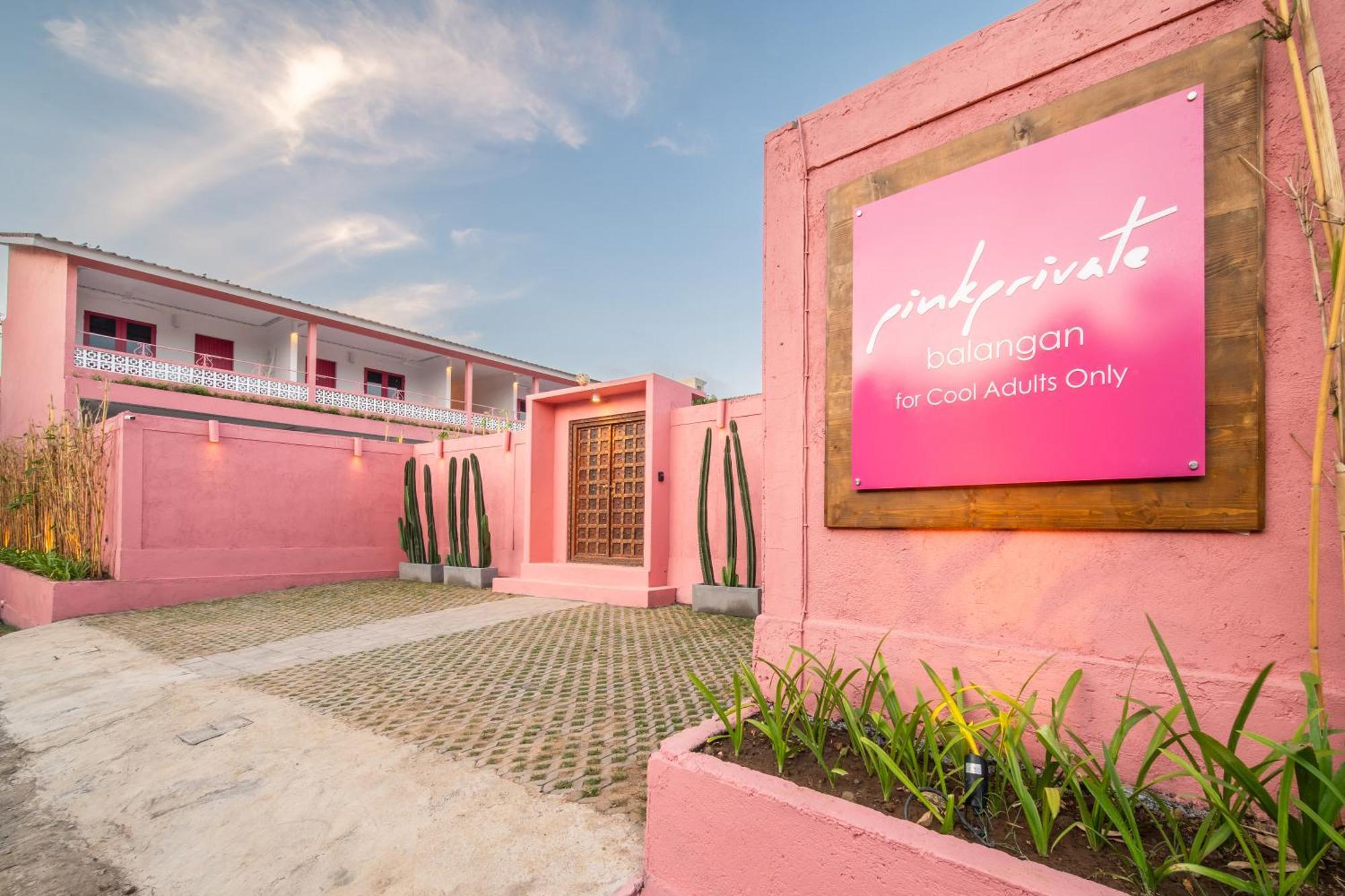 Bed and Breakfast Pinkprivate Balangan - For Cool Adults Only à Jimbaran Extérieur photo