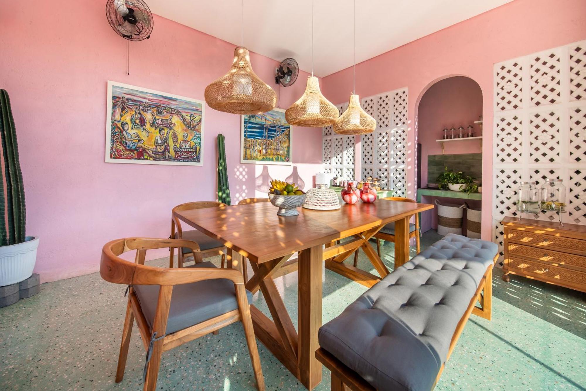 Bed and Breakfast Pinkprivate Balangan - For Cool Adults Only à Jimbaran Extérieur photo